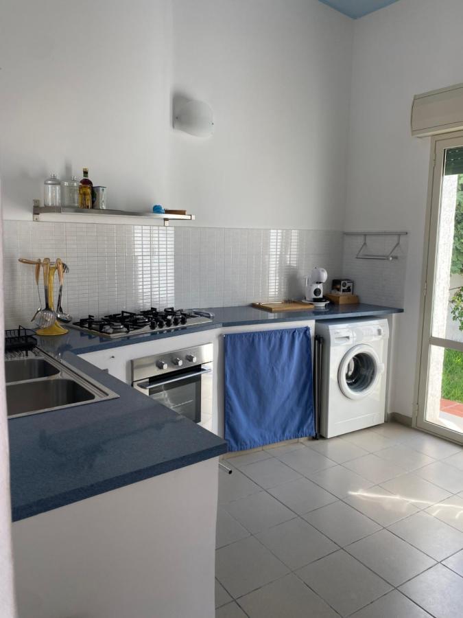 Villa Titti Residence La Bussola Fontane Bianche Εξωτερικό φωτογραφία