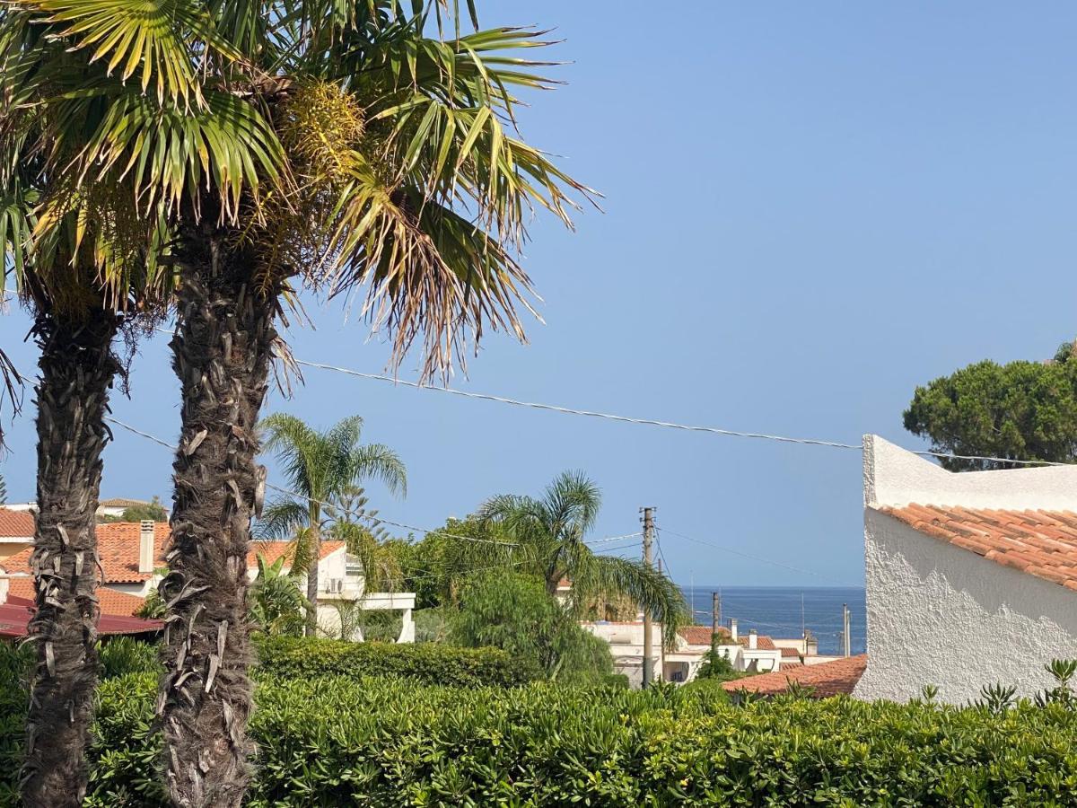 Villa Titti Residence La Bussola Fontane Bianche Εξωτερικό φωτογραφία