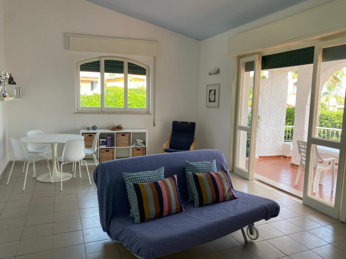 Villa Titti Residence La Bussola Fontane Bianche Εξωτερικό φωτογραφία
